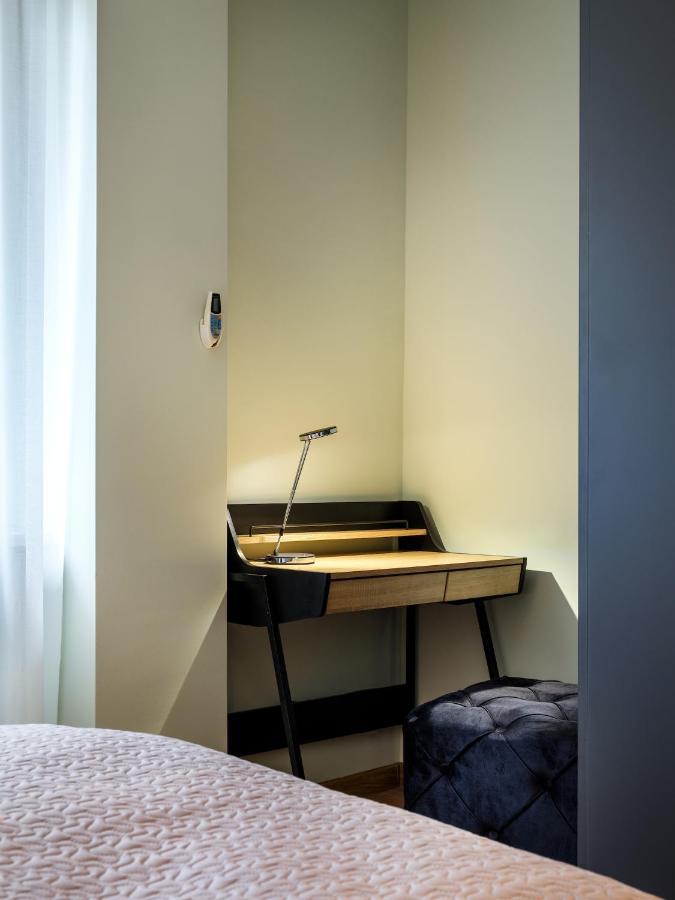 Tyzenhauz Apartments Pawia Street คราคูฟ ภายนอก รูปภาพ