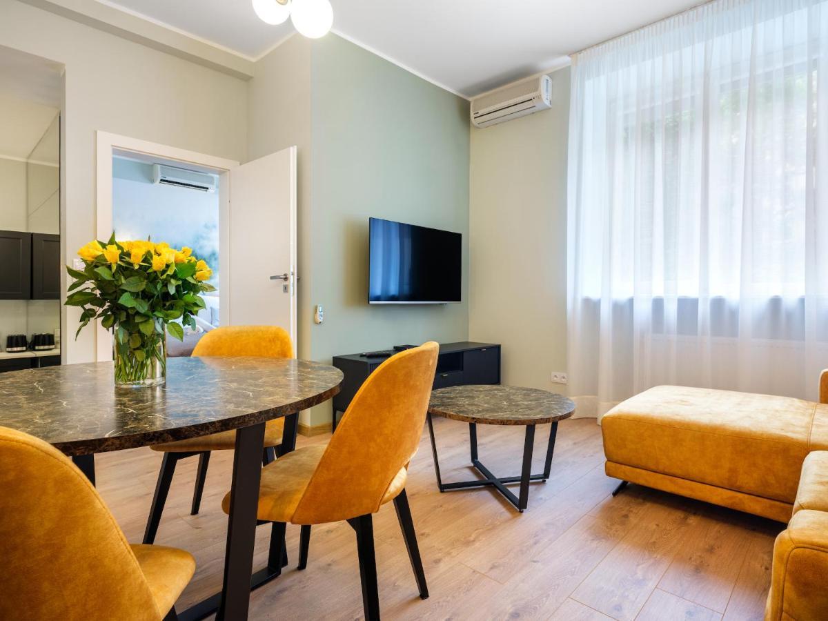 Tyzenhauz Apartments Pawia Street คราคูฟ ภายนอก รูปภาพ